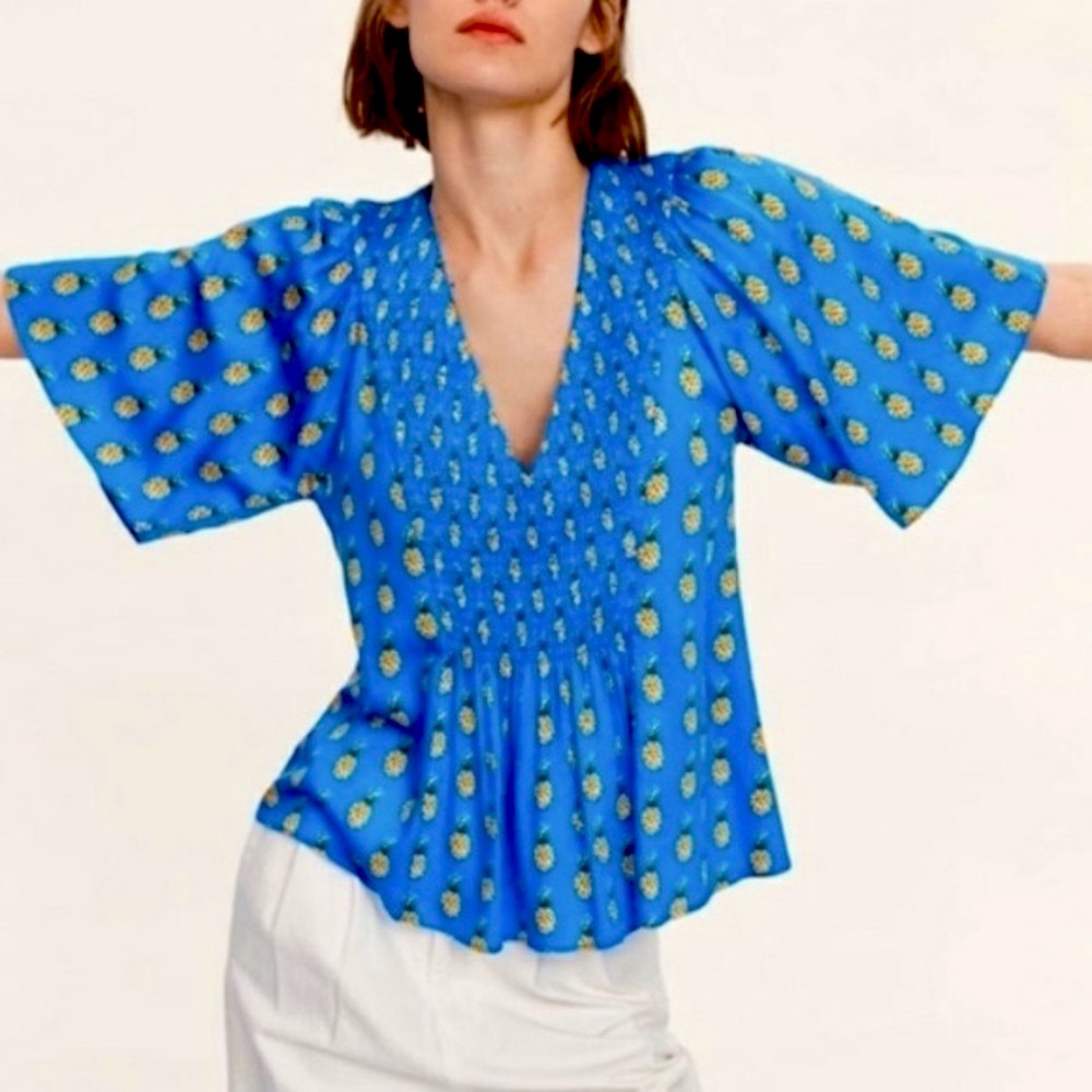 Zara Printed Pineapple V-neck